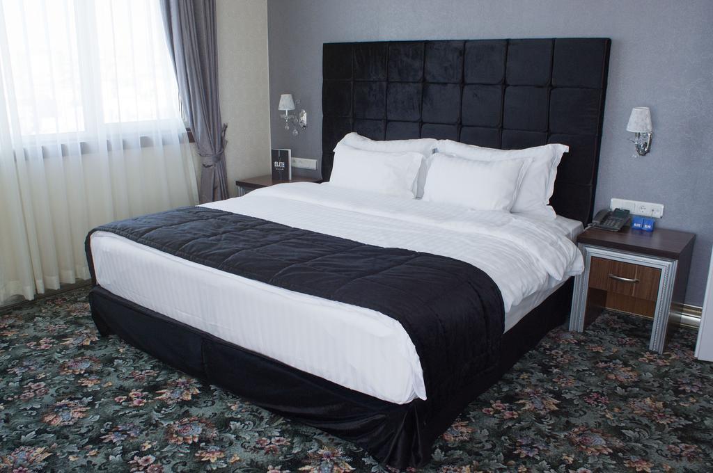 Elite Dragos Hotel